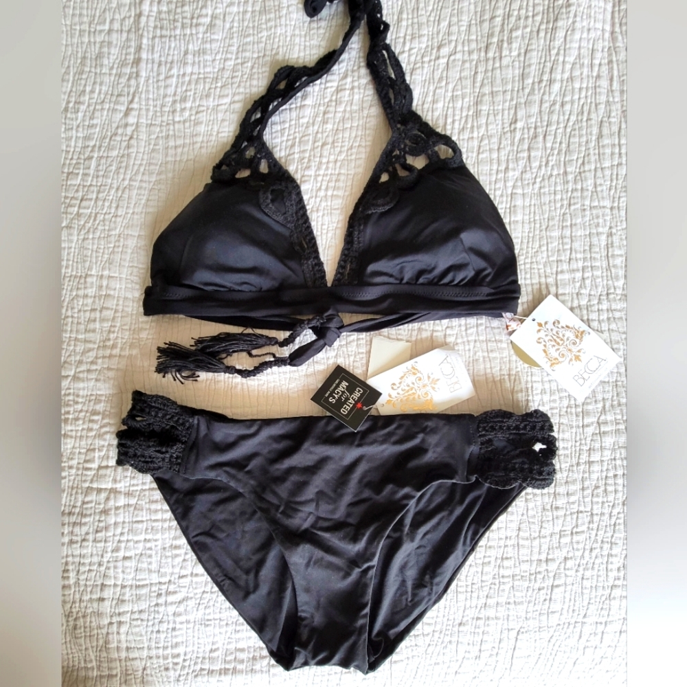 NWT 🖤 BECCA bikini set size Medium